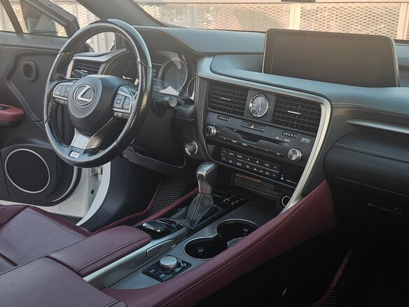 2017 Lexus RX 350 IV, белый, 5250000 рублей - вид 9
