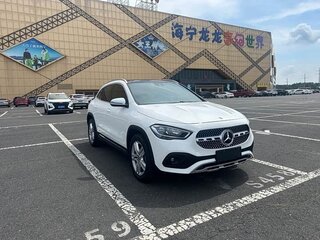 2022 Mercedes-Benz GLA 180 II (H247), белый, 1900444 рублей, вид 2