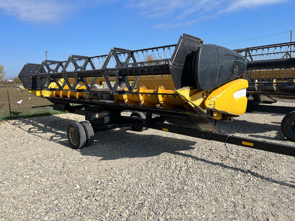2007 New Holland CS6090, жёлтый, 6500000 рублей - вид 5