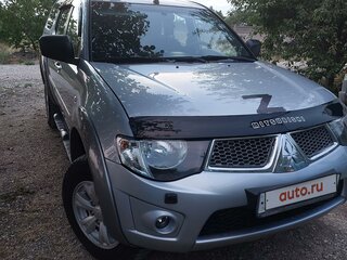 2013 Mitsubishi L200 IV, серебристый, 1450000 рублей, вид 1