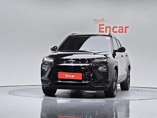 2022 Chevrolet TrailBlazer III, чёрный, 1770000 рублей, вид 2