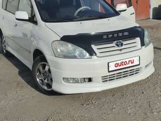 2002 Toyota Avensis Verso I, белый, 829990 рублей, вид 3