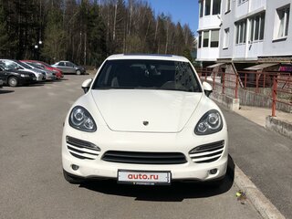 2010 Porsche Cayenne II (958), белый, 2350000 рублей, вид 4