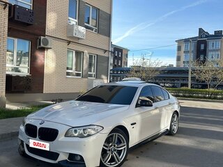 2013 BMW 5 серии 535i xDrive VI (F10/F11/F07), белый, 2849000 рублей, вид 1