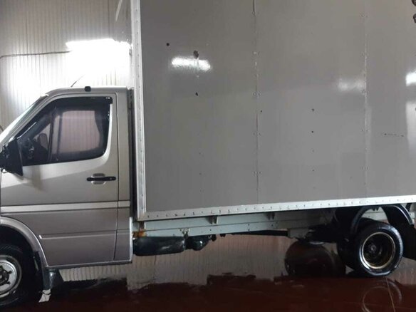 2002 Mercedes-Benz Sprinter, серебристый, 1500000 рублей