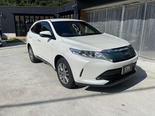 2019 Toyota Harrier III (XU60) Рестайлинг, белый, 2490000 рублей, вид 2
