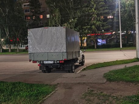 2024 УАЗ Профи, белый, 2310000 рублей, вид 2
