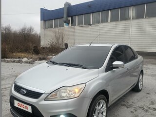2008 Ford Focus II Рестайлинг, серебристый, 680000 рублей, вид 1