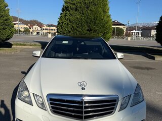 2011 Mercedes-Benz E-Класс 200 7G-Tronic IV (W212, S212, C207), белый, 1700000 рублей, вид 2