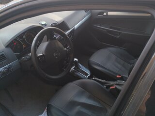 2011 Opel Astra H Рестайлинг, чёрный, 480000 рублей, вид 4