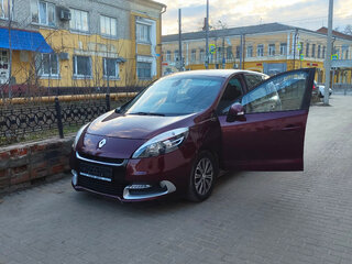 2013 Renault Scenic Grand III Рестайлинг, красный, 499000 рублей, вид 1
