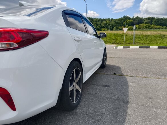 2017 Kia Rio IV, белый, 1490000 рублей - вид 6