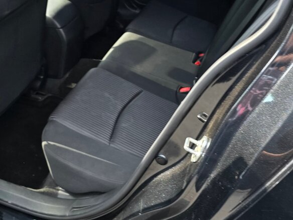 2014 Mazda 3 III (BM), чёрный, 1200000 рублей - вид 23