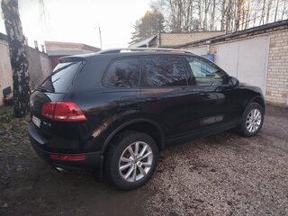 2013 Volkswagen Touareg II, чёрный, 1975000 рублей, вид 3