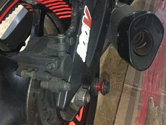 2008 Yamaha YZF-R6, чёрный, 580000 рублей - вид 6