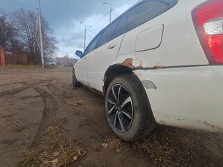 1998 Mazda Familia S-Familia S-Wagon VIII (BJ), белый, 120000 рублей, вид 4