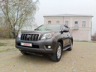 2011 Toyota Land Cruiser Prado 150 Series, серый, 3250000 рублей, вид 1