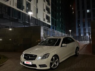 2011 Mercedes-Benz E-Класс 300 IV (W212, S212, C207), белый, 1690000 рублей, вид 4