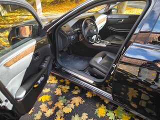 2011 Mercedes-Benz E-Класс 200 7G-Tronic IV (W212, S212, C207), чёрный, 1250000 рублей, вид 3