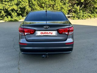 2016 Kia Rio III Рестайлинг, серый, 1400000 рублей, вид 5