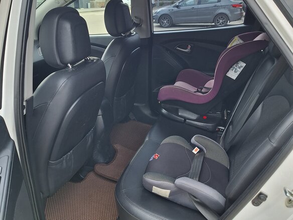 2011 Hyundai ix35 I, белый, 1050000 рублей - вид 16