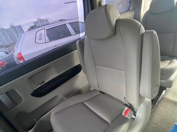 2019 Kia Carnival III, белый, 2600000 рублей - вид 7