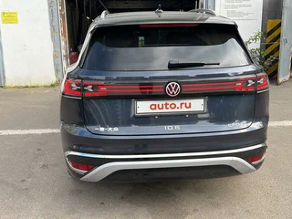 2022 Volkswagen ID.6 Crozz, синий, 3200000 рублей, вид 5