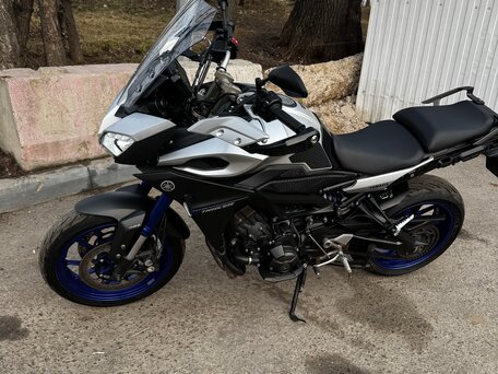 2016 Yamaha MT-09 Tracer (FJ-09), синий, 710000 рублей, вид 3