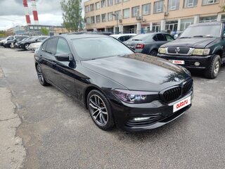2017 BMW 5 серии 520d xDrive VII (G30/G31/G38), чёрный, 2700000 рублей, вид 3