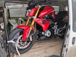 2019 BMW G 310 R, красный, 650000 рублей, вид 3