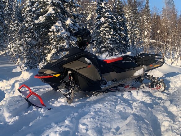 2021 BRP Ski-Doo Summit 850, золотистый, 2100000 рублей