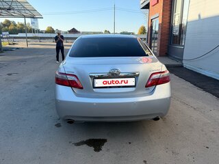 2009 Toyota Camry VI (XV40) Рестайлинг, серебристый, 1100000 рублей, вид 3