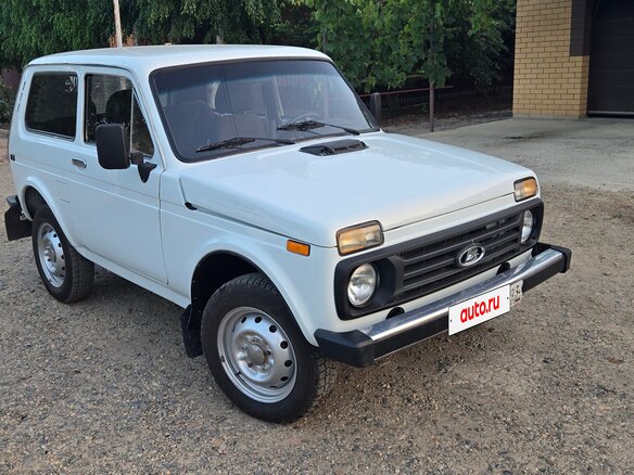 1994 Lada (ВАЗ) 2121 (4x4) I Рестайлинг, белый, 650000 рублей - вид 2