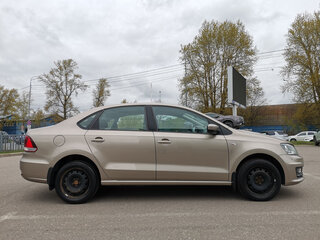 2015 Volkswagen Polo V Рестайлинг, бежевый, 1170000 рублей, вид 5