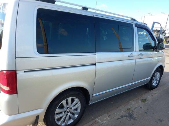 2012 Volkswagen Multivan T5 Рестайлинг, серебристый, 2850000 рублей - вид 6