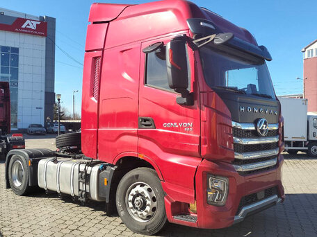 2023 IVECO-Hongyan 4x2, красный, 7950000 рублей, вид 2
