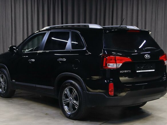 2014 Kia Sorento II Рестайлинг, чёрный - вид 3
