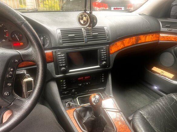 1997 BMW 5 серии 523i IV (E39), серебристый, 950000 рублей - вид 6