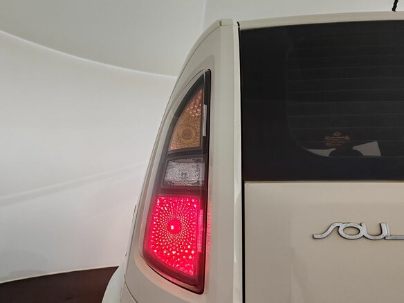 2009 Kia Soul I, бежевый - вид 19