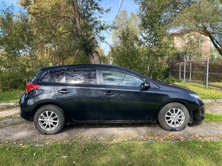 2015 Toyota Auris II Рестайлинг, чёрный, 1050000 рублей, вид 4