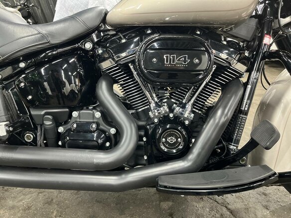 2018 Harley-Davidson Heritage, бежевый, 1490000 рублей - вид 12