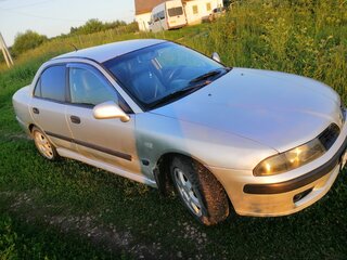 2002 Mitsubishi Carisma I Рестайлинг, серебристый, 170000 рублей, вид 3
