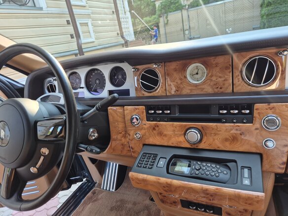 2005 Rolls-Royce Phantom Long VII, зелёный - вид 19