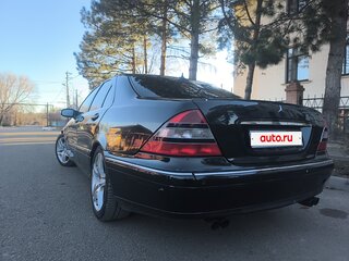 2003 Mercedes-Benz S-Класс 350 IV (W220) Рестайлинг, чёрный, 699000 рублей, вид 4