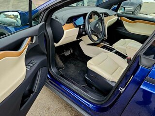 2020 Tesla Model X Long Range Plus I, синий, 5790000 рублей, вид 3