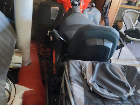 2022 BRP Ski-Doo Skandic 900, красный, 2000000 рублей, вид 2