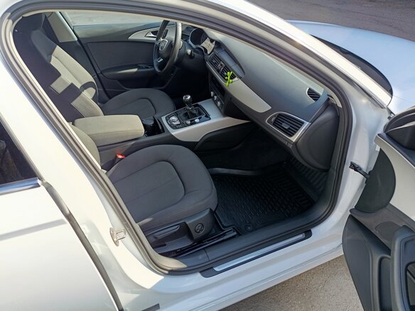 2015 Audi A6 IV (C7) Рестайлинг, белый - вид 5