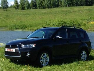 2011 Mitsubishi Outlander II Рестайлинг, чёрный, 1550000 рублей, вид 5