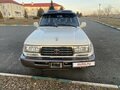 1997 Toyota Land Cruiser 80 Series Рестайлинг, белый, 2300000 рублей - вид 1