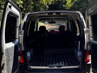 2007 Citroen Berlingo I Рестайлинг, серебристый, 325000 рублей, вид 4